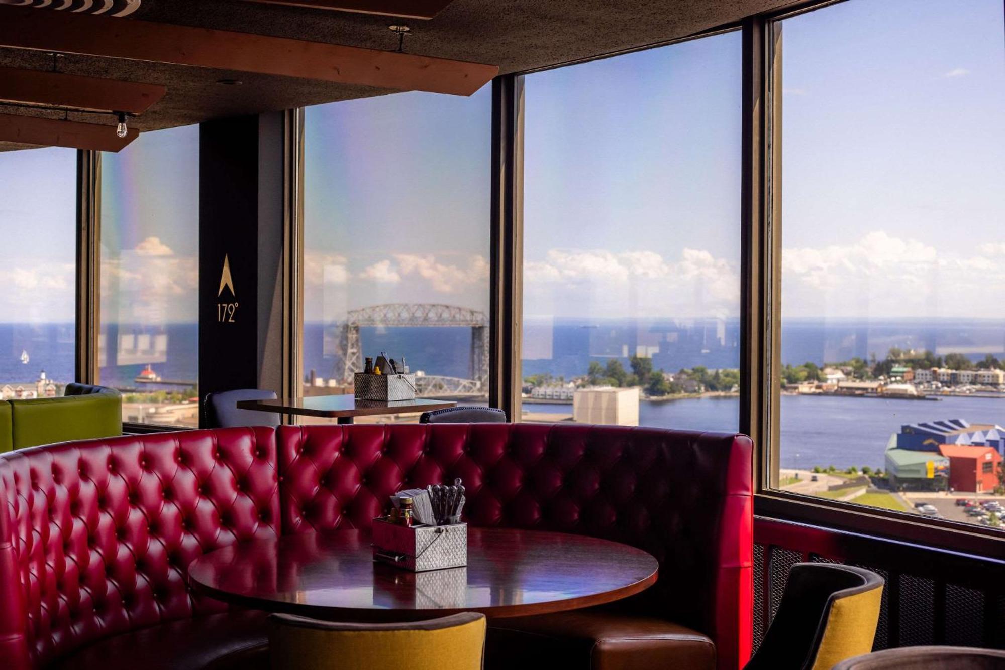 Radisson Hotel Duluth-Harborview Екстер'єр фото